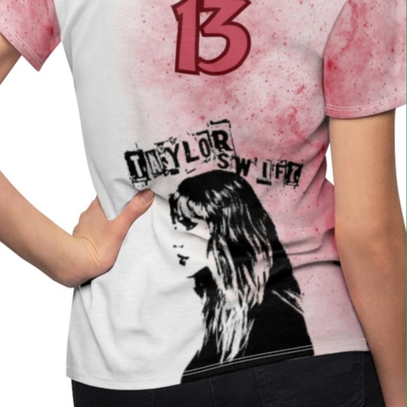 Taylor Swift New Shirt!Your the Number one fan? Prove it! - Picture 3 of 7